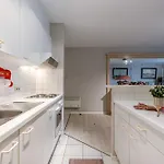 Lejlighed Bel Air - Stylish 2-bedroom Near The Sea T76 *