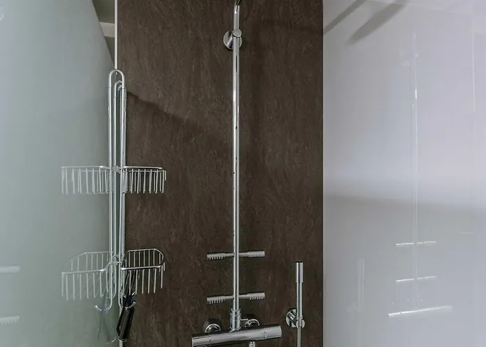 Bel Air - Stylish 2-bedroom Near The Sea T76 公寓 *