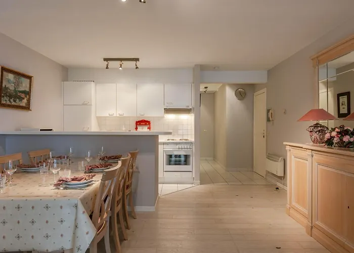 Bel Air - Stylish 2-bedroom Near The Sea T76 奥斯滕德