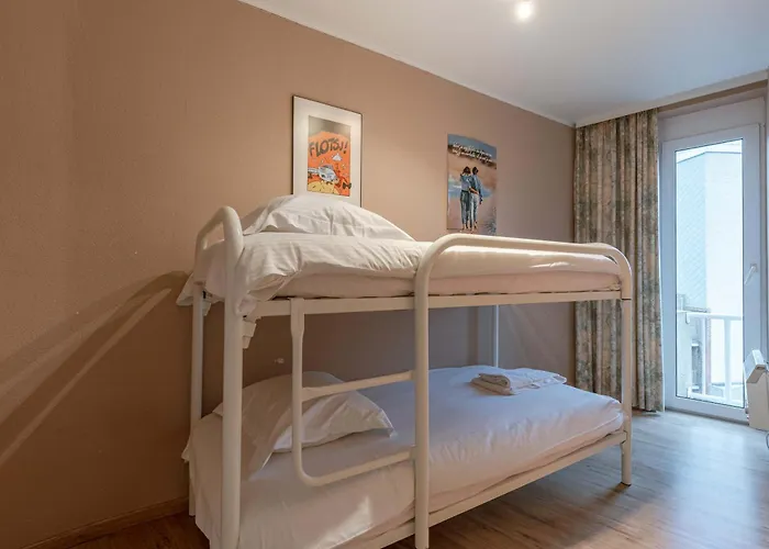 Bel Air - Stylish 2-bedroom Near The Sea T76 * 奥斯滕德